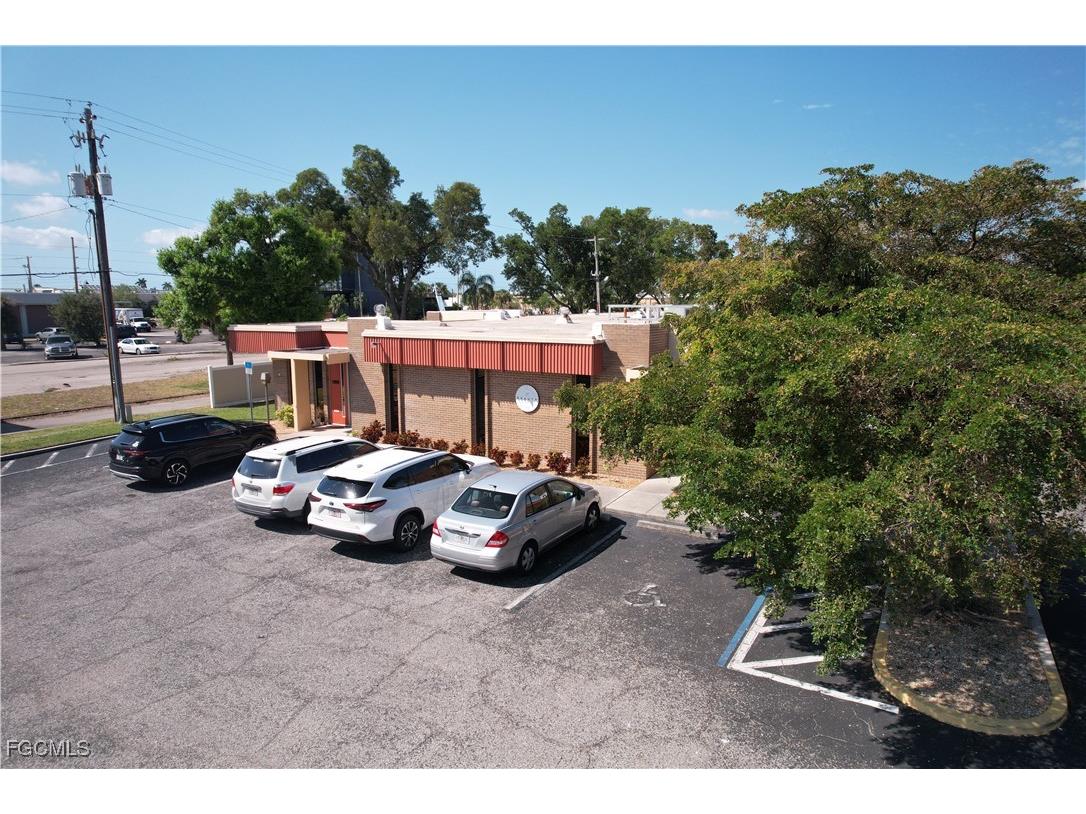 3900 Broadway Fort Myers FL 33901 2025021155 image39