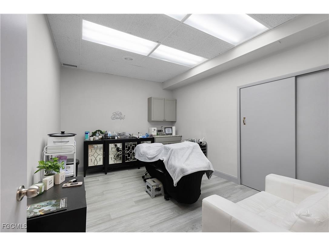 3900 Broadway Fort Myers FL 33901 2025021155 image40