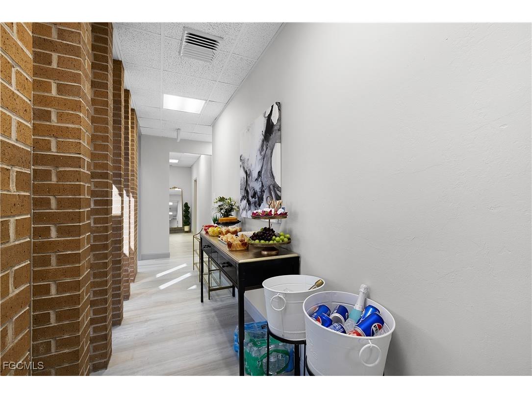 3900 Broadway Fort Myers FL 33901 2025021155 image6