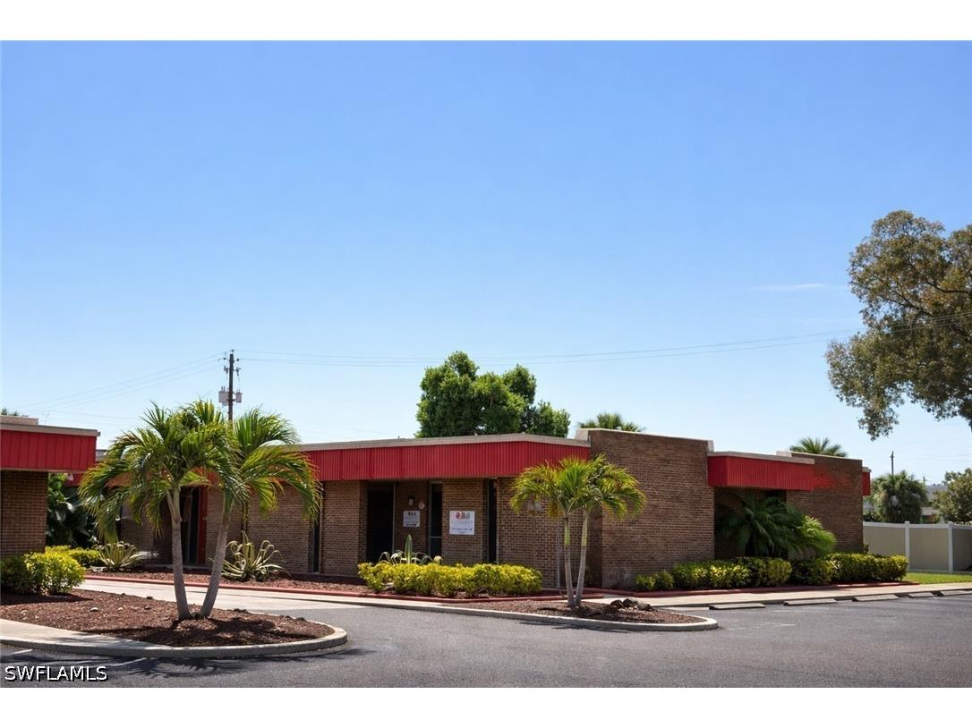 3900 Broadway Fort Myers FL 33901 226013605 image1