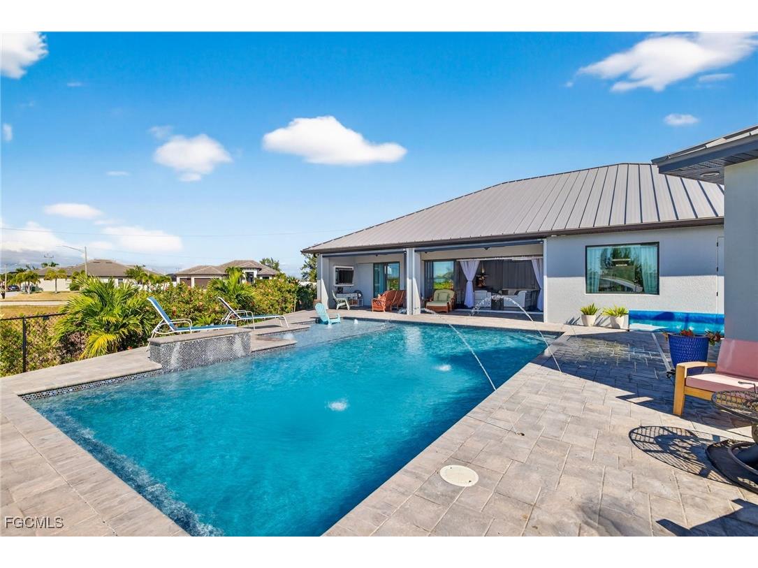 3900 Gulfstream Parkway Cape Coral FL 33993 2025020821 image19