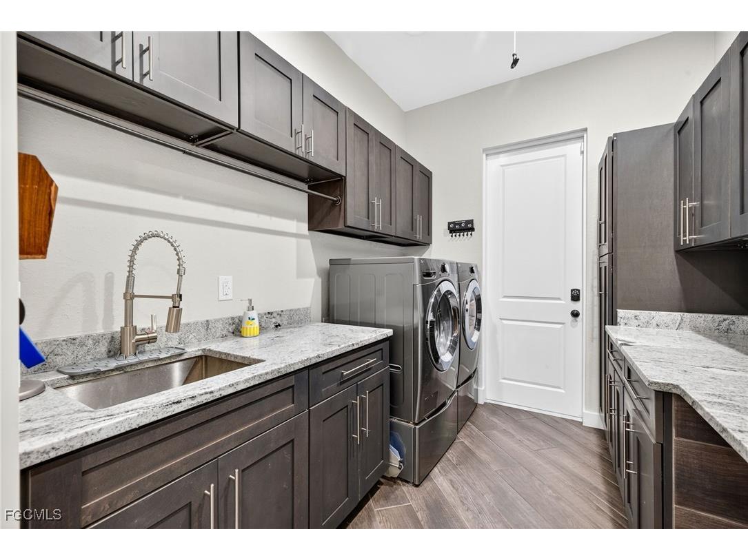 3900 Gulfstream Parkway Cape Coral FL 33993 2025020821 image40