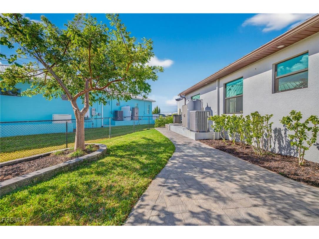 3900 Gulfstream Parkway Cape Coral FL 33993 2025020821 image42