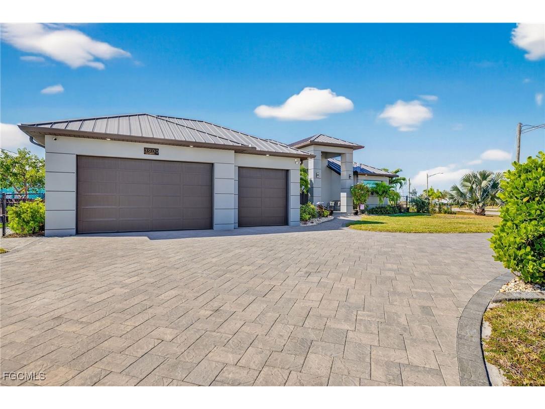 3900 Gulfstream Parkway Cape Coral FL 33993 2025020821 image44