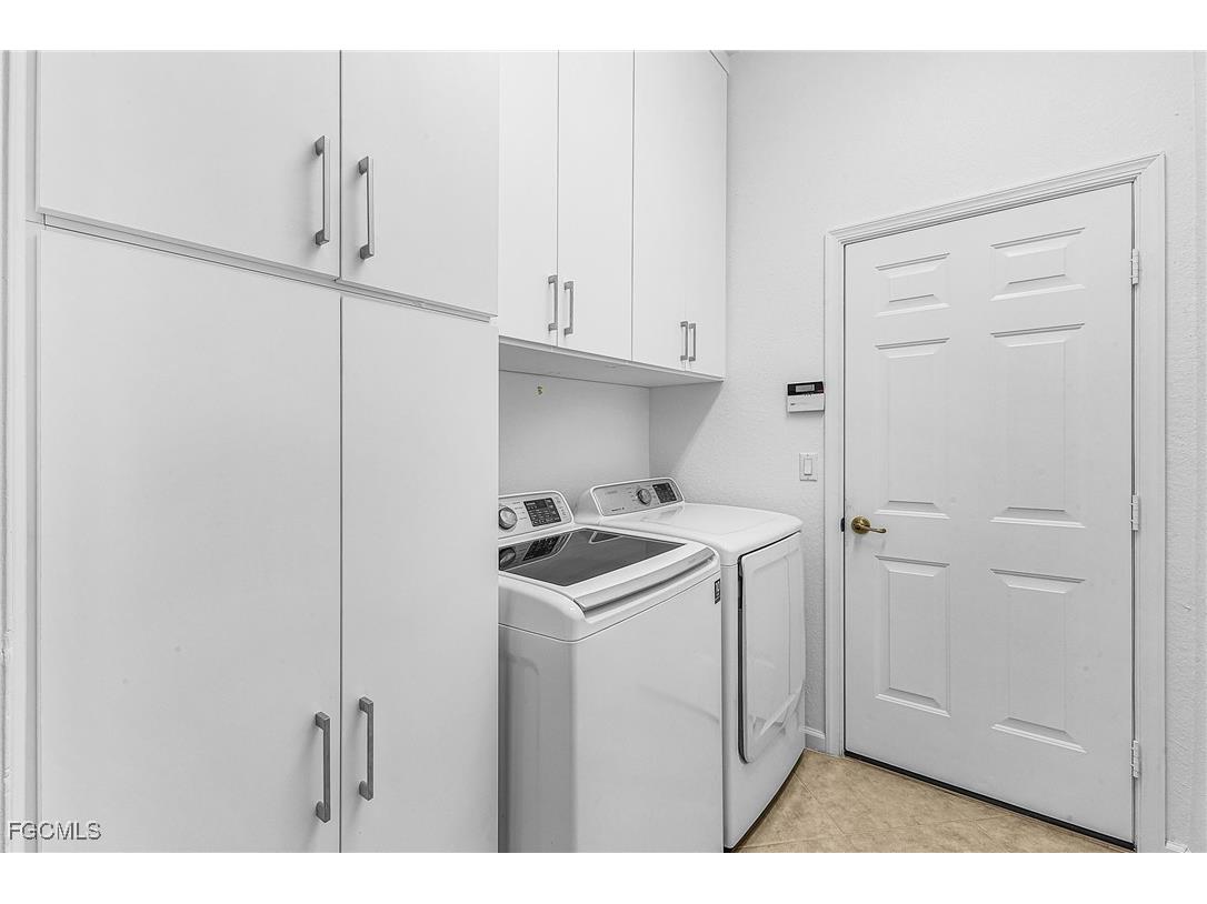 3900 Lakeview Isle Court Fort Myers FL 33905 2025022953 image22