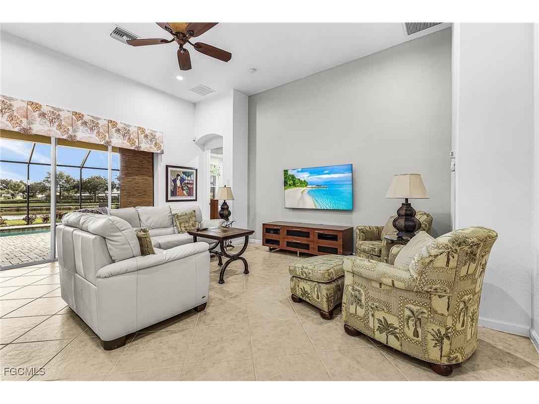 3900 Lakeview Isle Court Fort Myers FL 33905 2025022953 image6