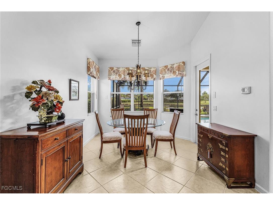 3900 Lakeview Isle Court Fort Myers FL 33905 2025022953 image9