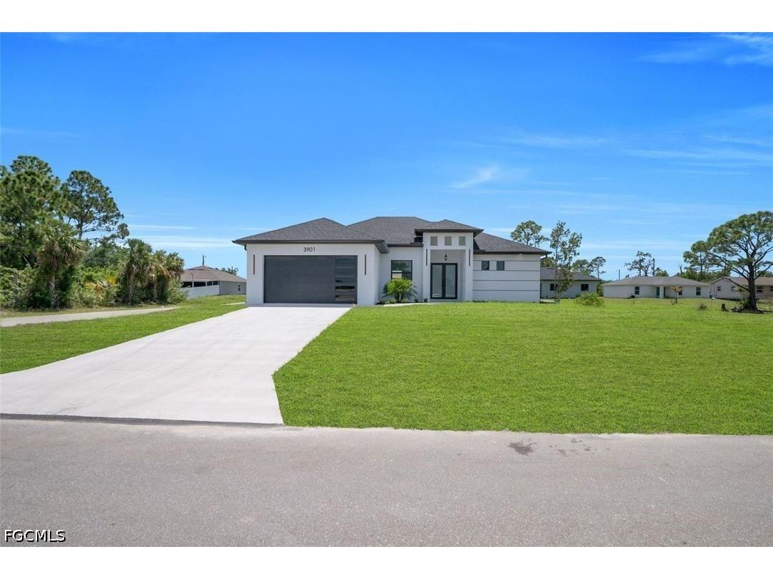 3901 3rd Street SW Lehigh Acres FL 33976 2026017088 image1
