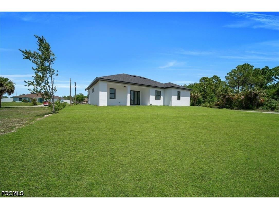 3901 3rd Street SW Lehigh Acres FL 33976 2026017088 image33