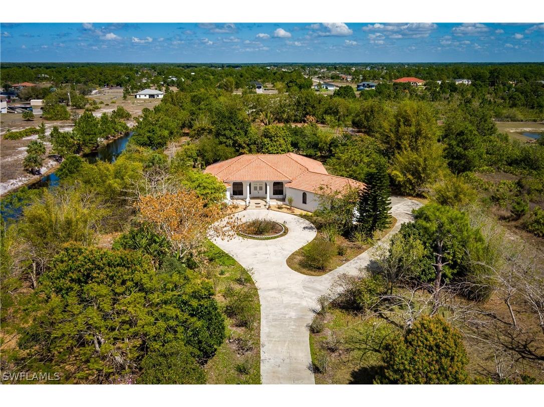 3901 60th Avenue NE Naples FL 34120 226011244 image40