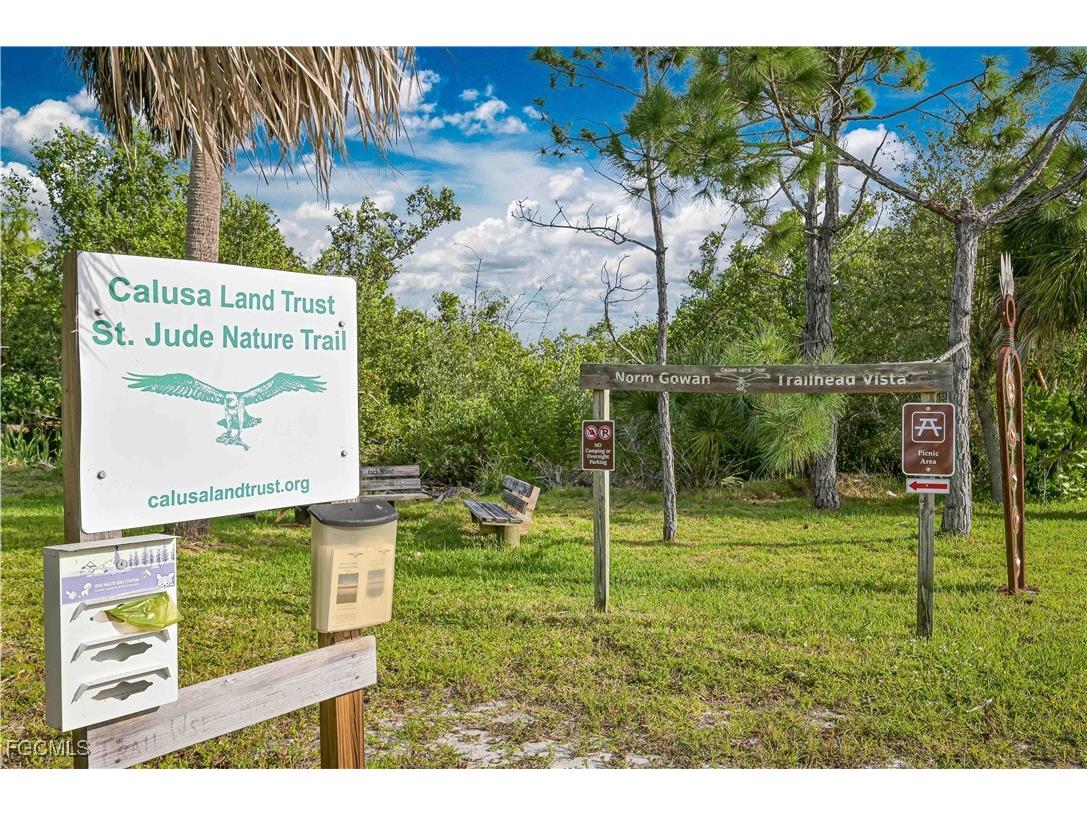 3901 Crestwell Court Saint James City FL 33956 2025022136 image12