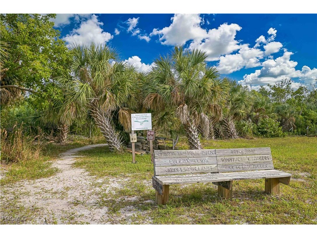 3901 Crestwell Court Saint James City FL 33956 2025022136 image13