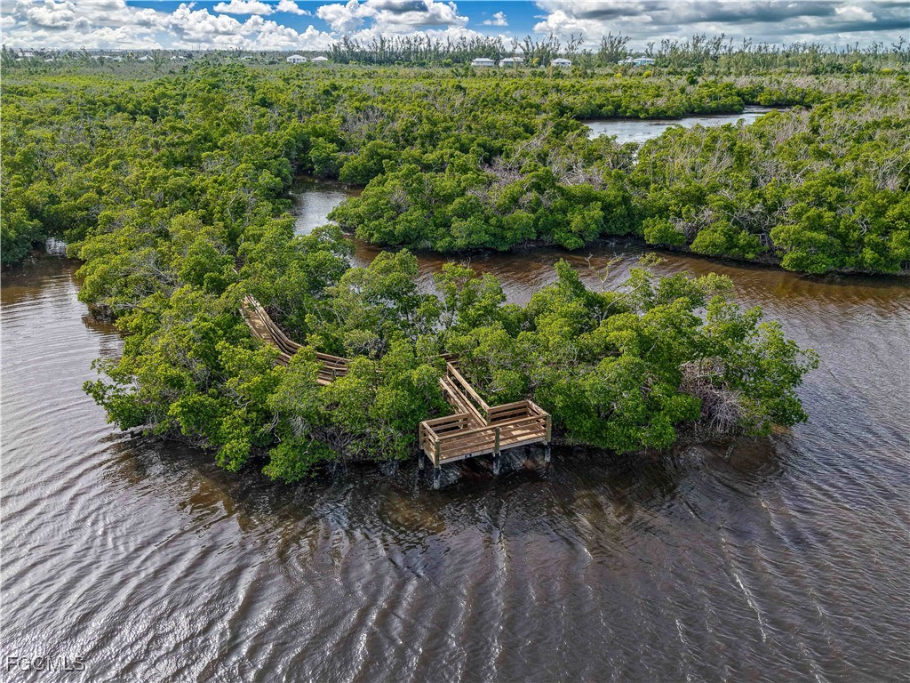 3901 Crestwell Court Saint James City FL 33956 2025022136 image15