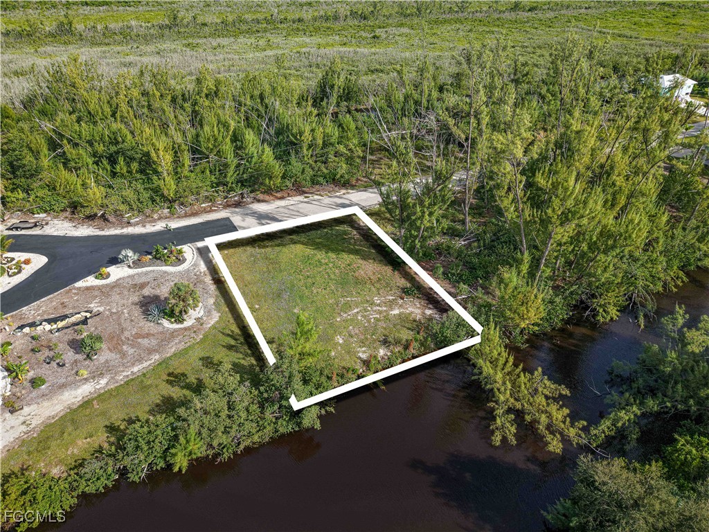 3901 Crestwell Court Saint James City FL 33956 2025022136 image3