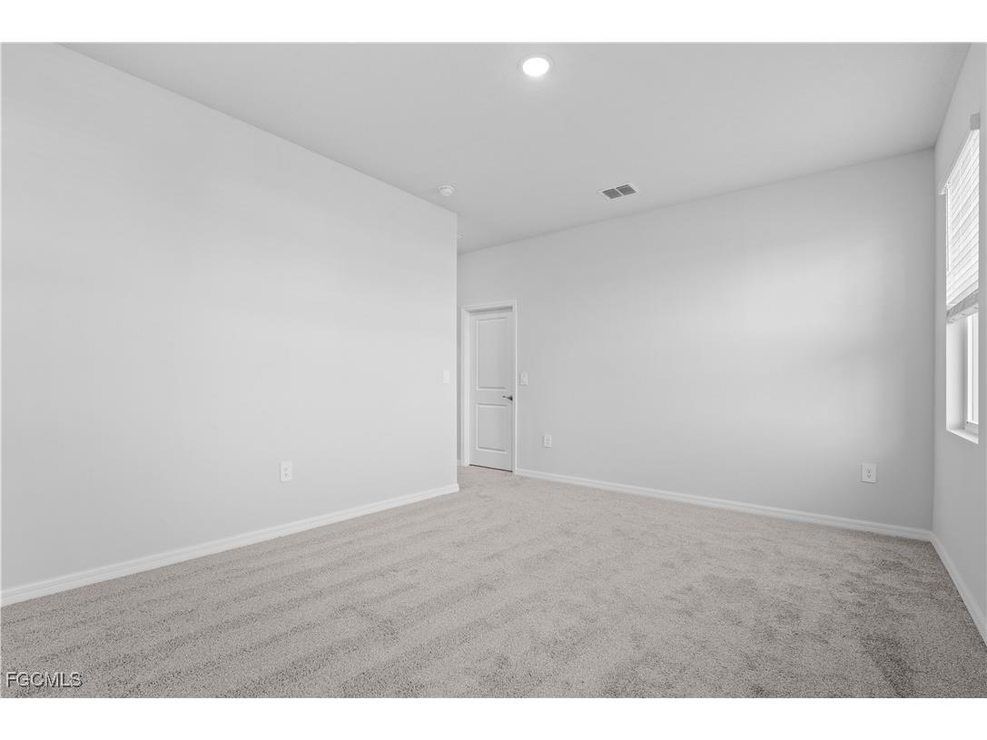 3901 NE 19th Avenue Cape Coral FL 33909 2025019898 image11