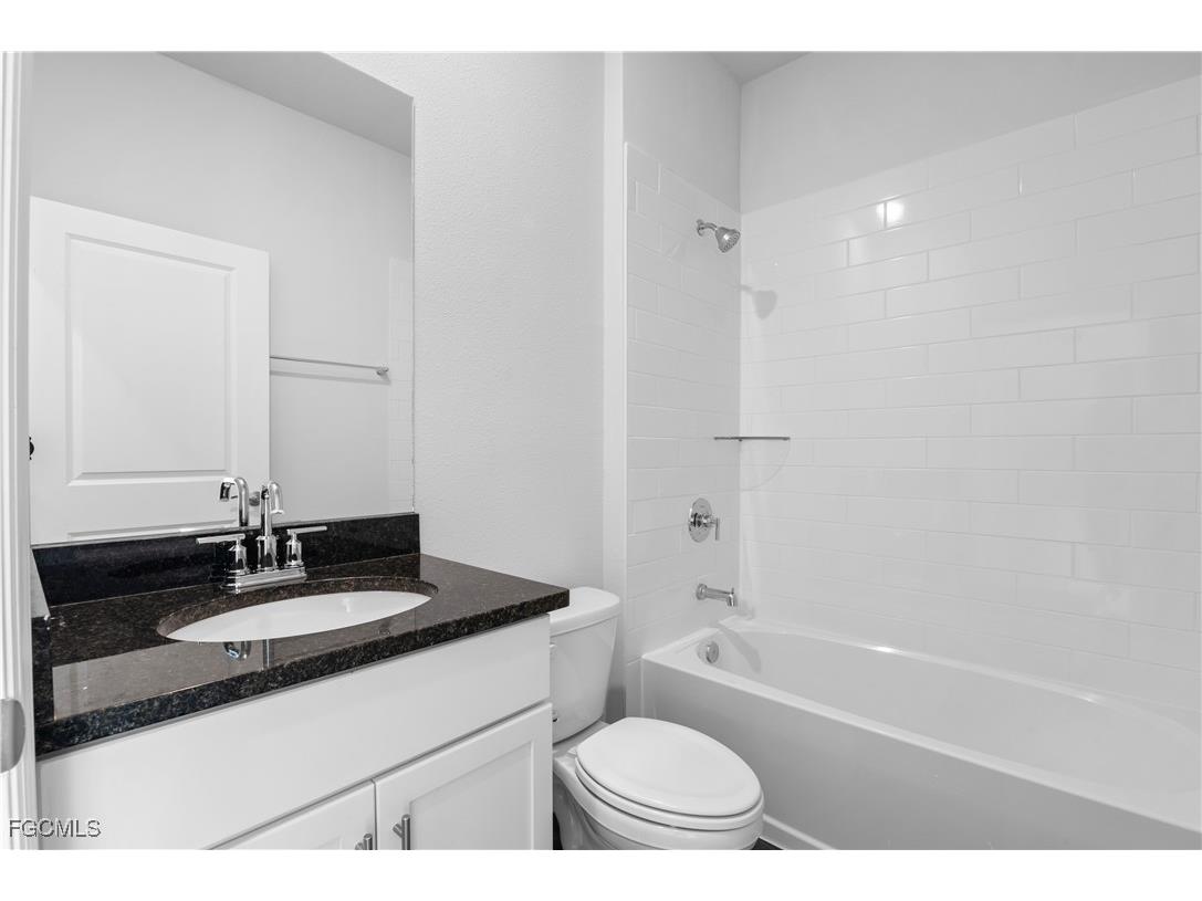 3901 NE 19th Avenue Cape Coral FL 33909 2025019898 image16