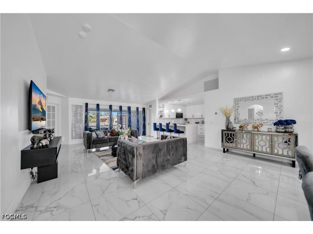 3902 3rd Street SW Lehigh Acres FL 33976 2026025992 image13