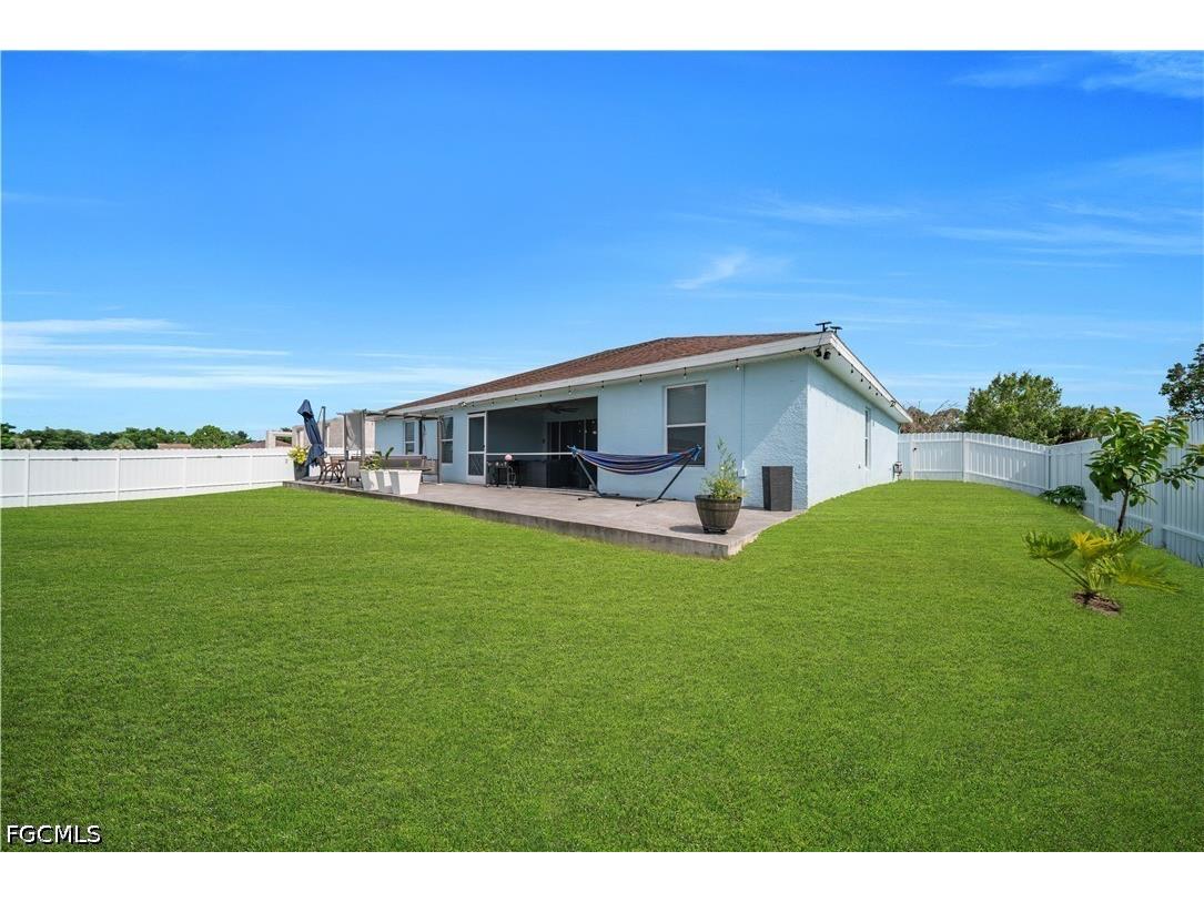 3902 3rd Street SW Lehigh Acres FL 33976 2026025992 image40