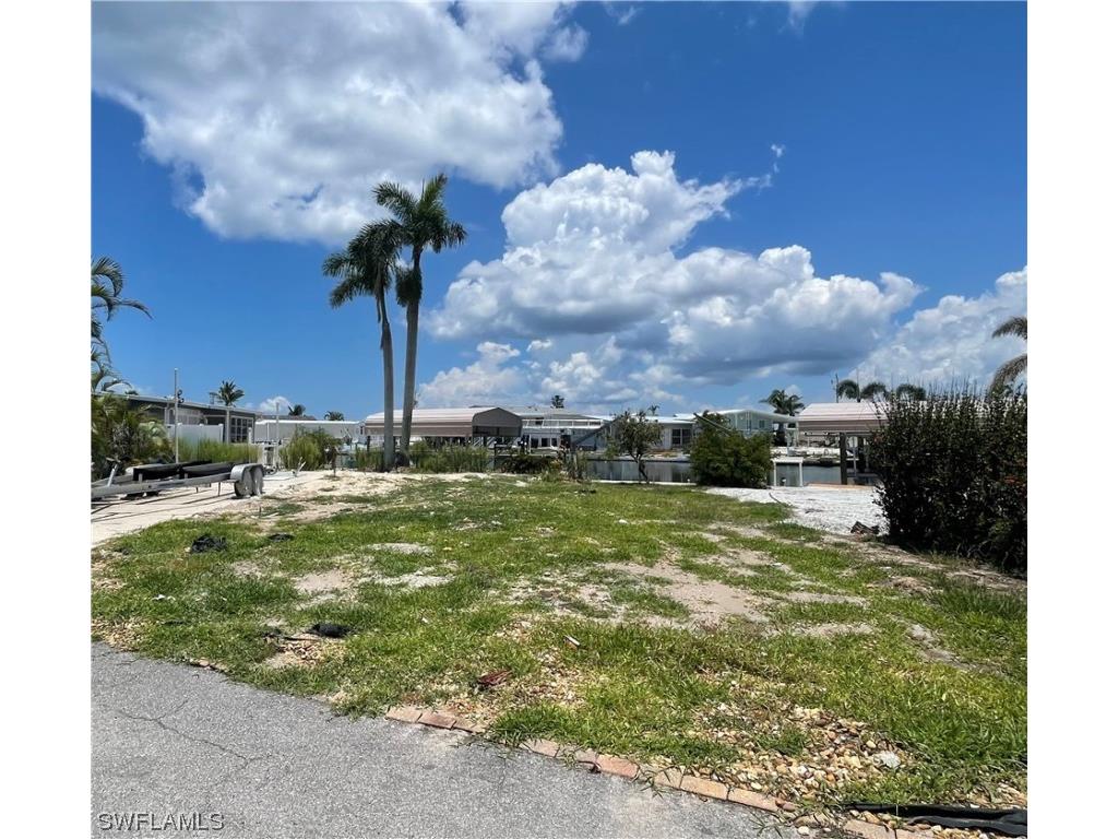 3902 Blueberry Lane Saint James City FL 33956 223041888 image1