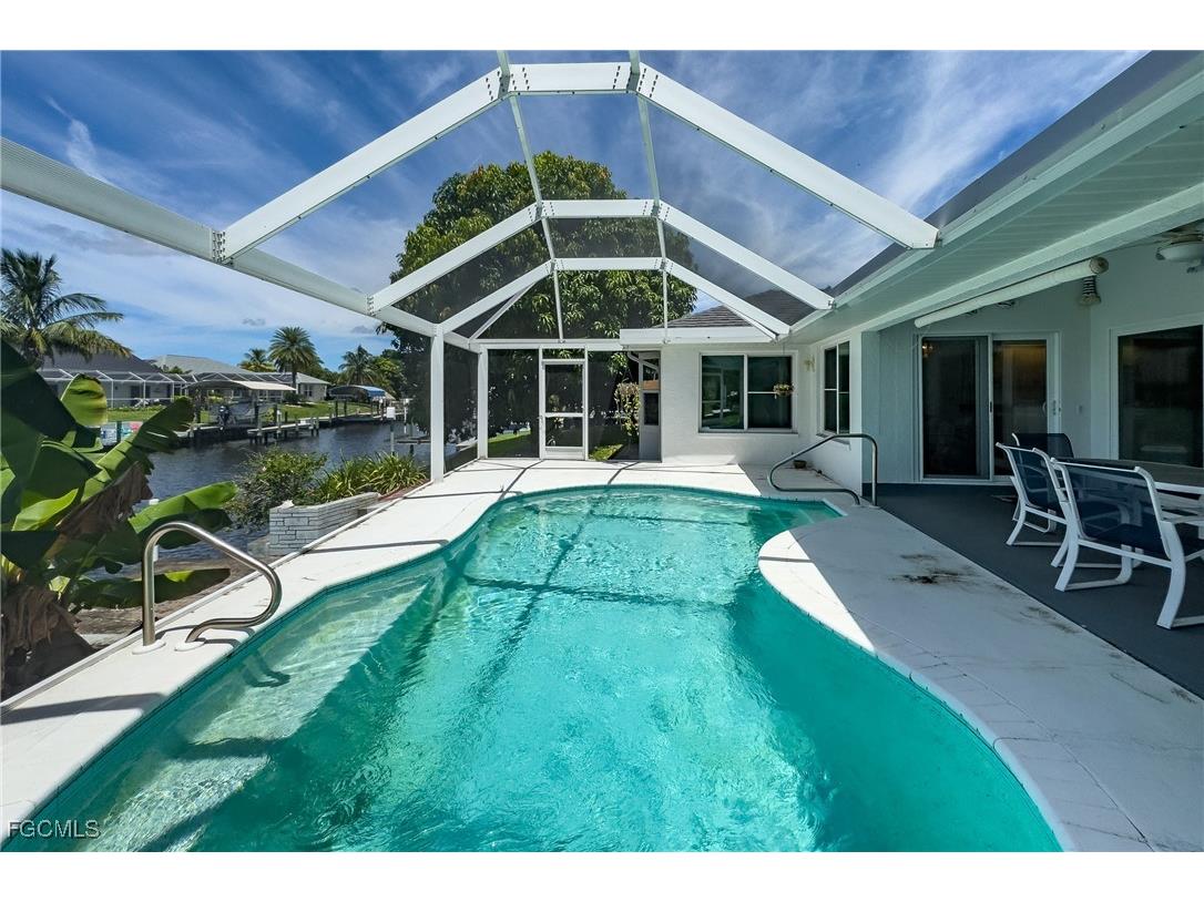 3902 SE 13th Avenue Cape Coral FL 33904 2025009179 image39