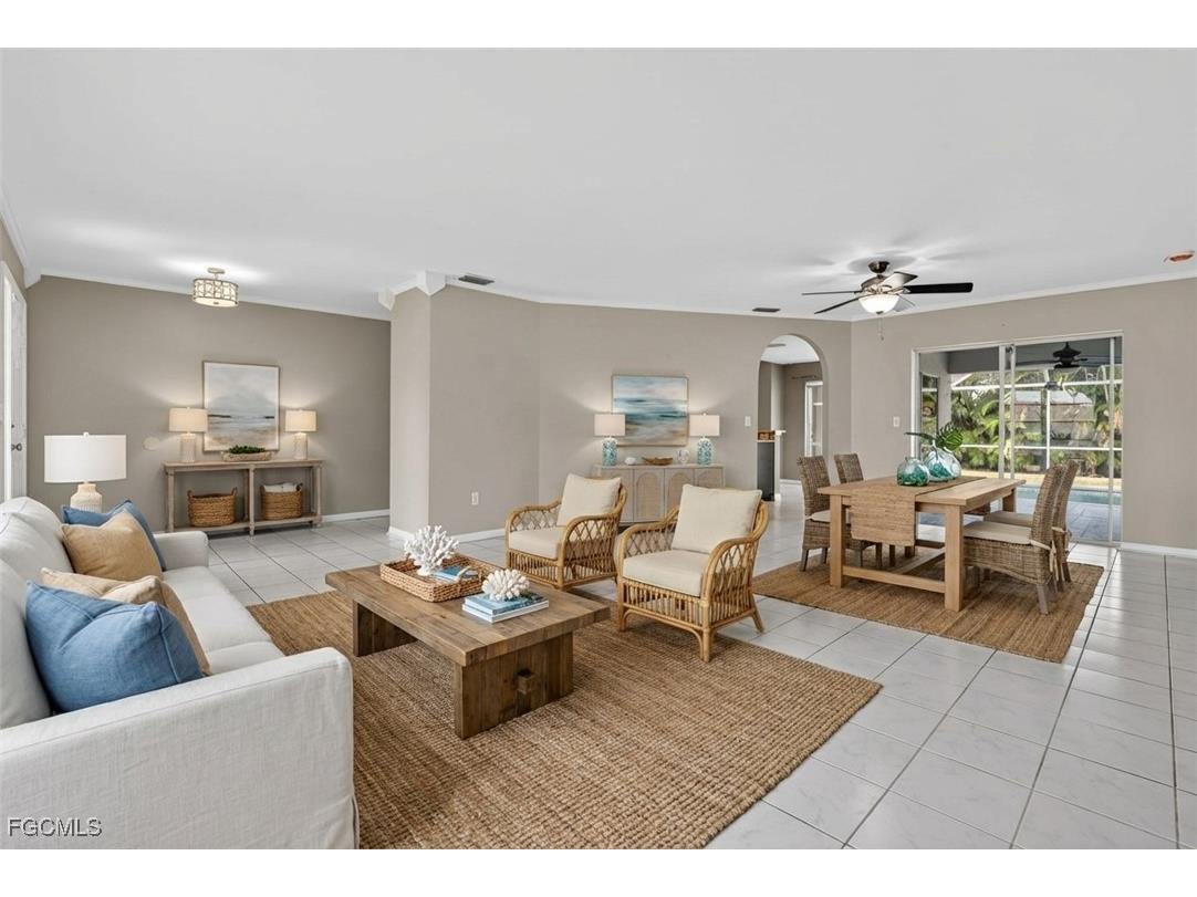 3902 SE 2nd Place Cape Coral FL 33904 2025023480 image13