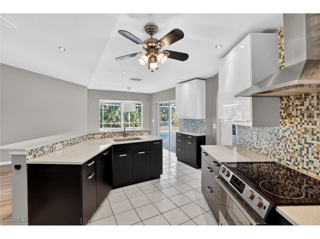 3902 SE 2nd Place Cape Coral FL 33904 2025023480 image19