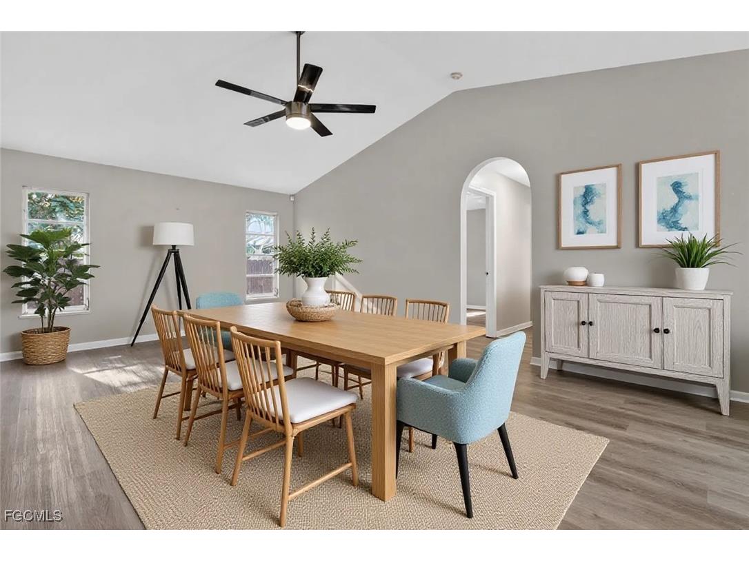 3902 SE 2nd Place Cape Coral FL 33904 2025023480 image22