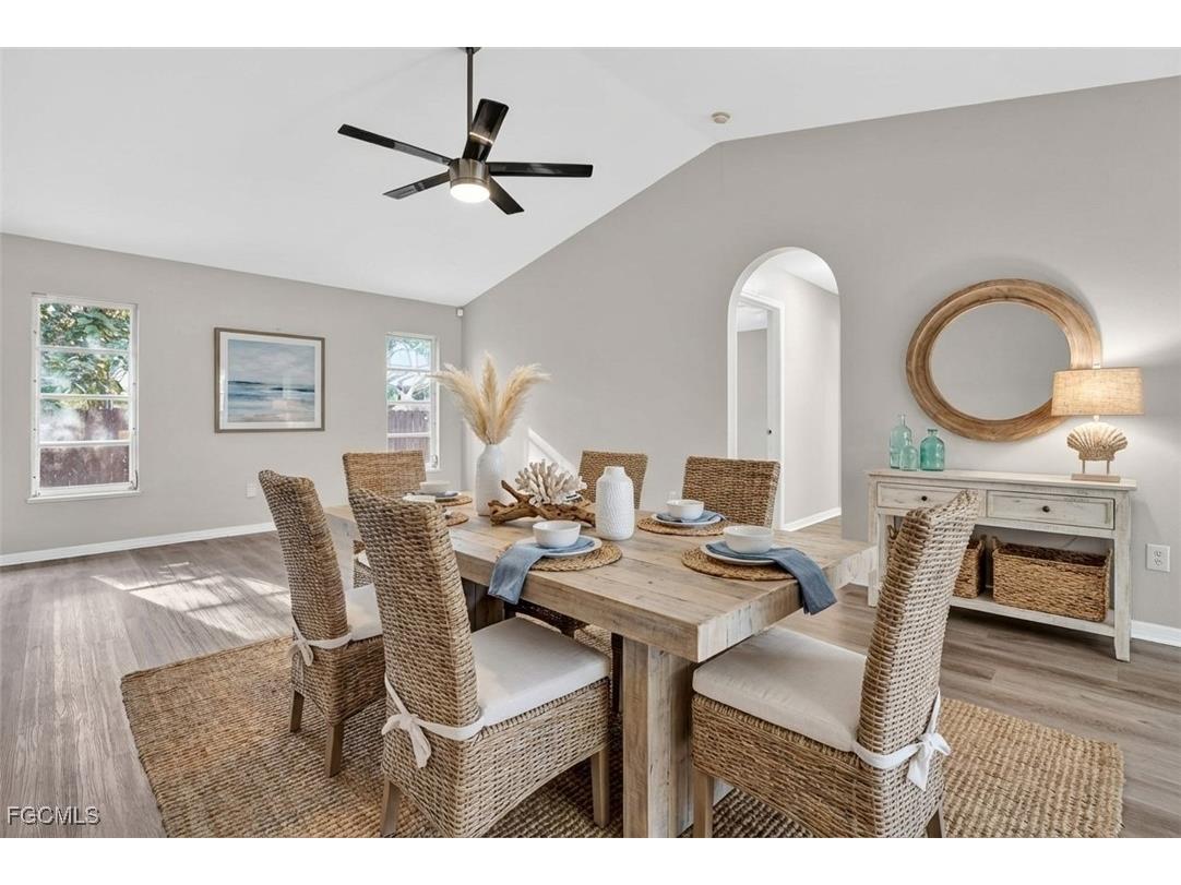 3902 SE 2nd Place Cape Coral FL 33904 2025023480 image23