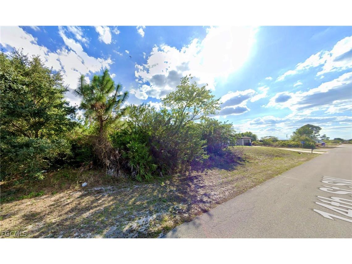 3903 14th Street SW Lehigh Acres FL 33976 2026009742 image2