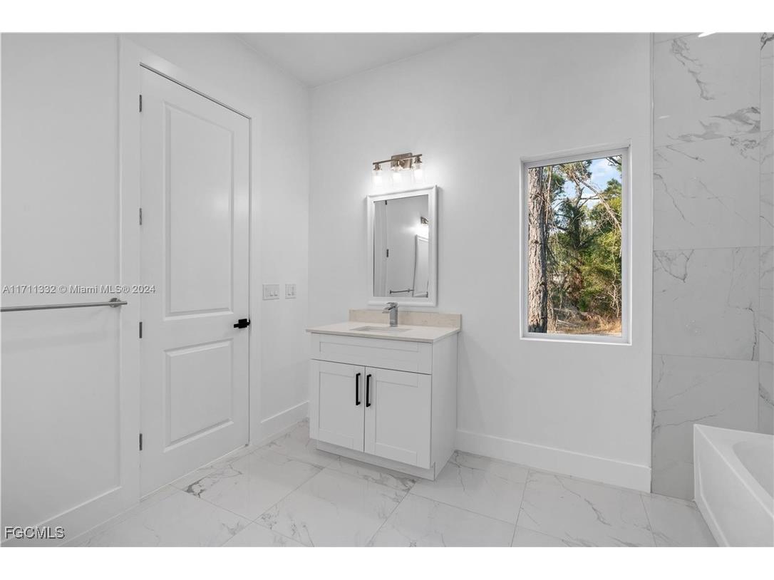 3903 29th Street SW Lehigh Acres FL 33976 2025006567 image14