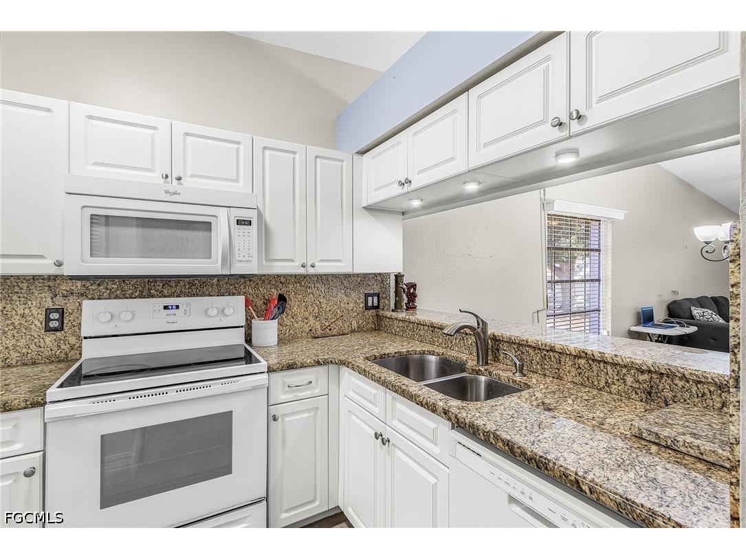 3903 San Rocco Drive #111 Punta Gorda FL 33950 2026021036 image4