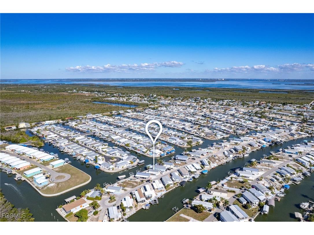 3904 Dewberry Lane Saint James City FL 33956 2025025799 image10