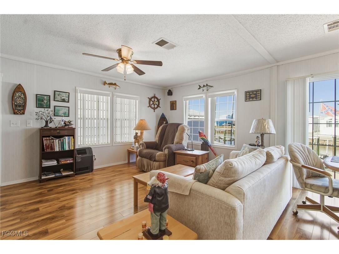 3904 Dewberry Lane Saint James City FL 33956 2025025799 image18