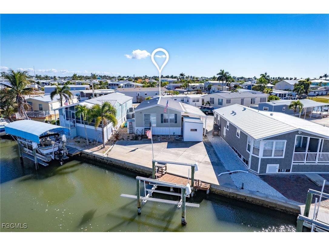 3904 Dewberry Lane Saint James City FL 33956 2025025799 image6