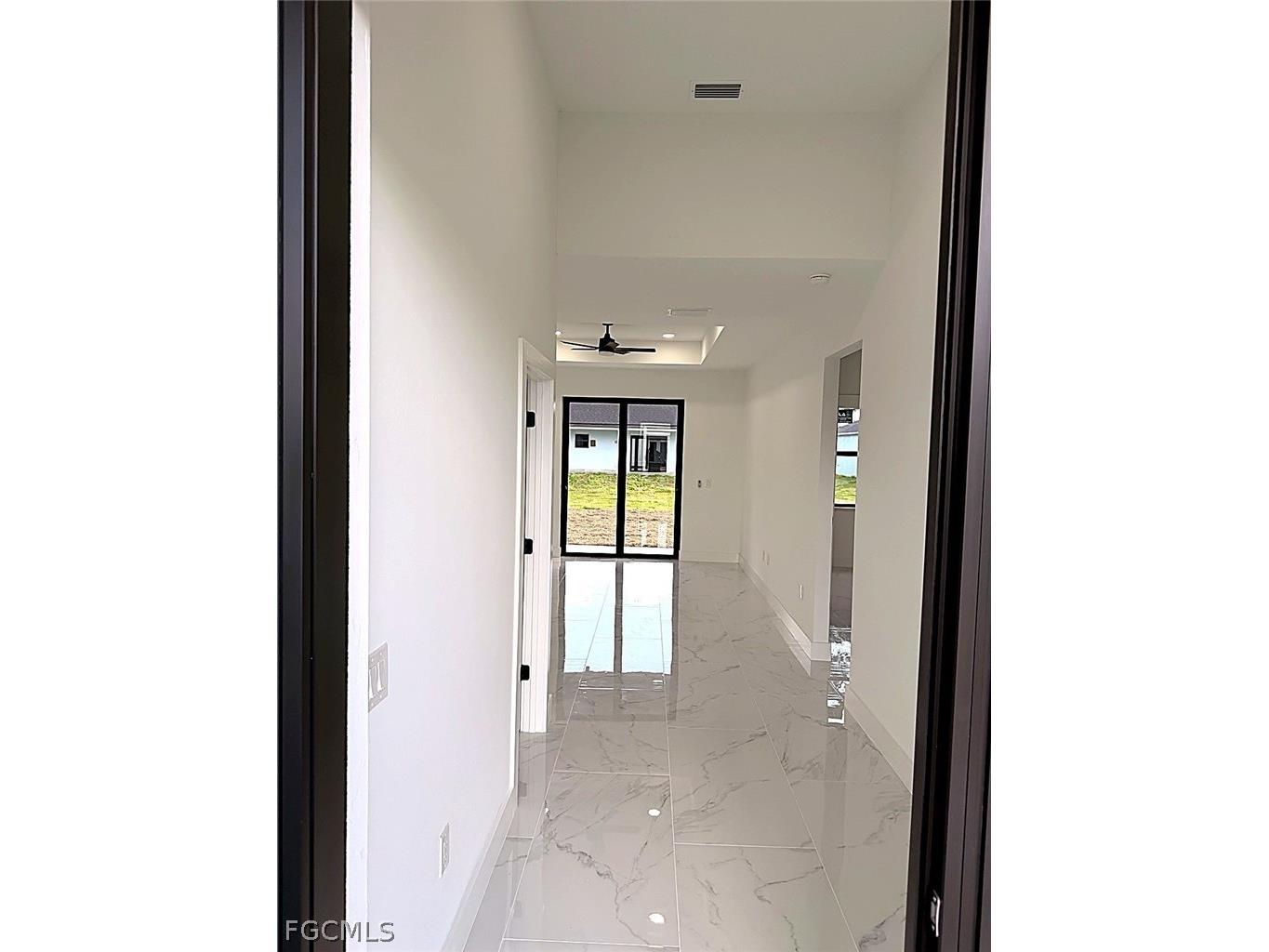 3905 11th Street SW Lehigh Acres FL 33976 2025026316 image5