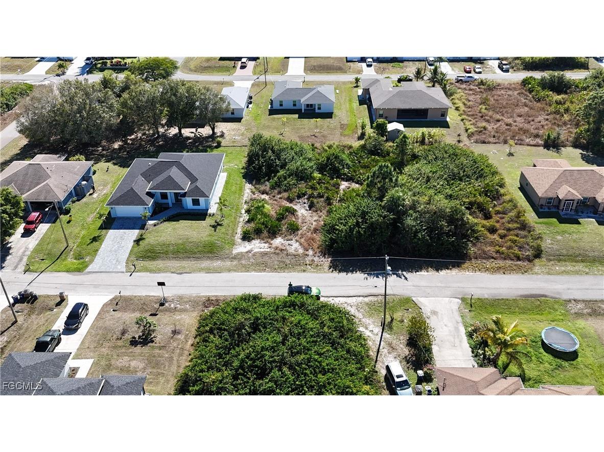 3905 15th Street SW Lehigh Acres FL 33976 2026002836 image8