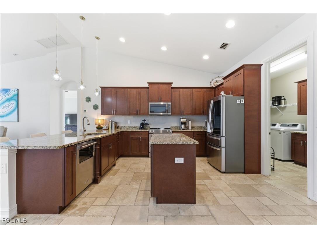 3905 Agualinda Boulevard Cape Coral FL 33914 2026008881 image12