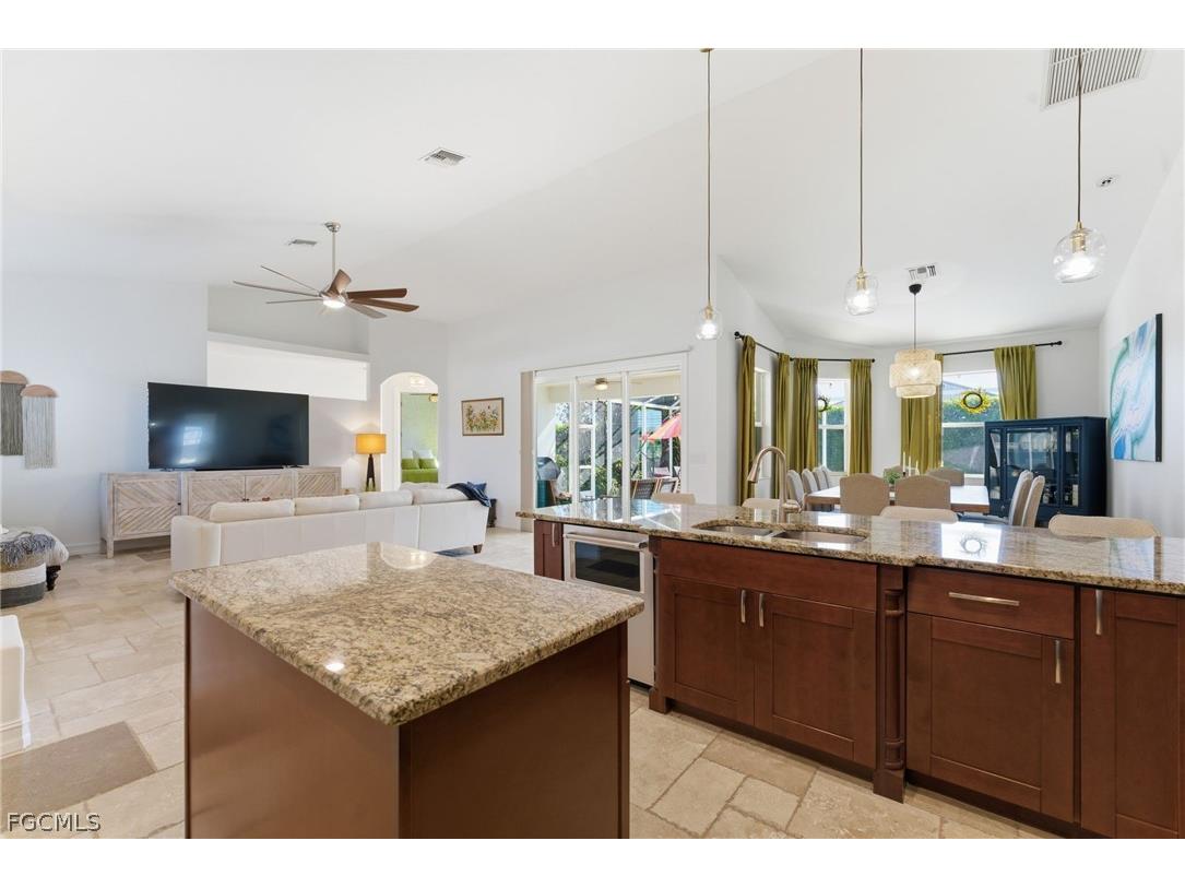 3905 Agualinda Boulevard Cape Coral FL 33914 2026008881 image14