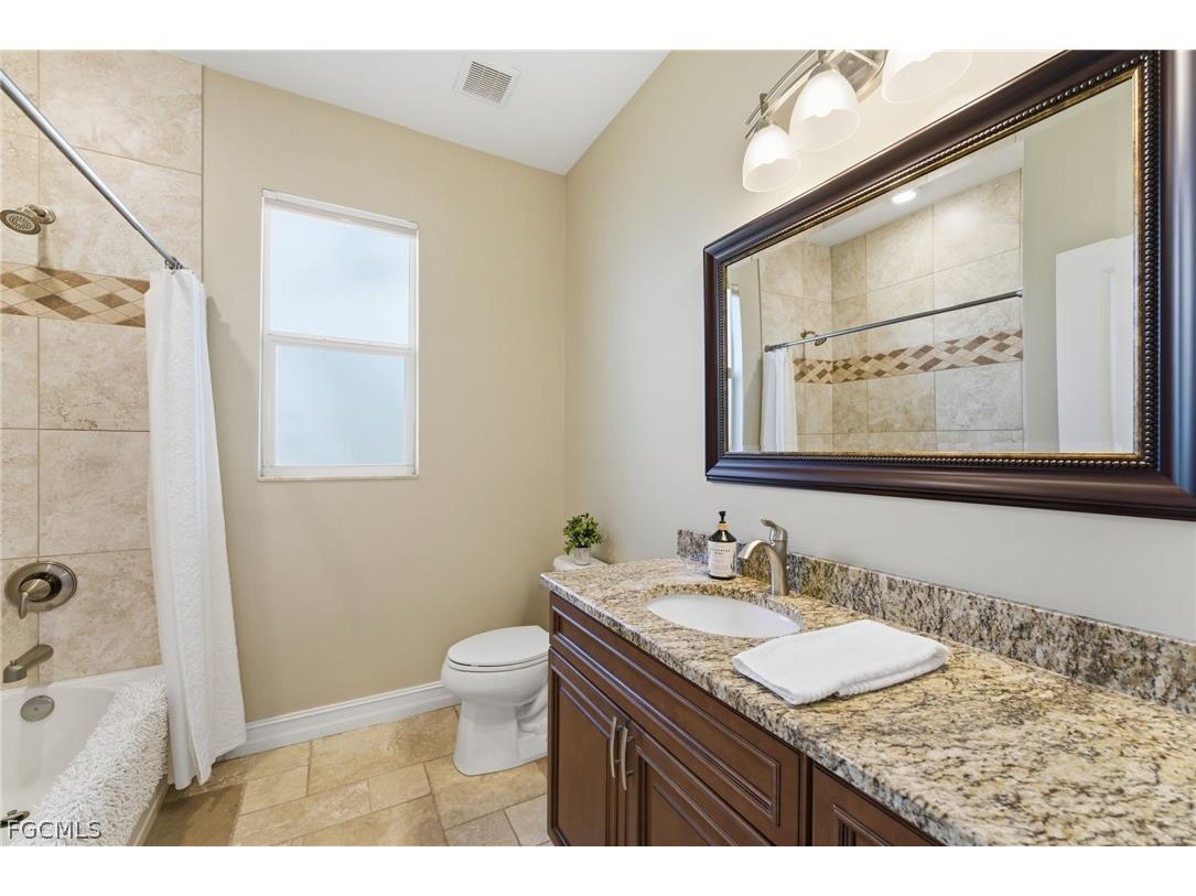 3905 Agualinda Boulevard Cape Coral FL 33914 2026008881 image21