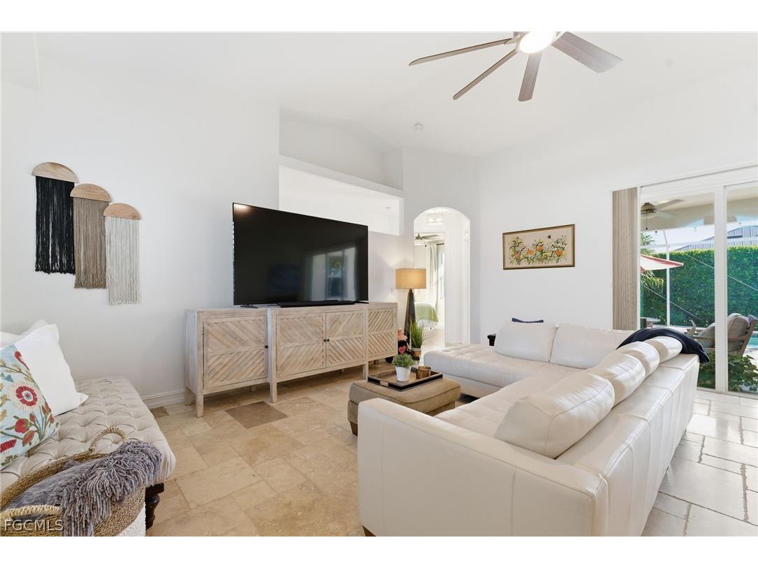 3905 Agualinda Boulevard Cape Coral FL 33914 2026008881 image6