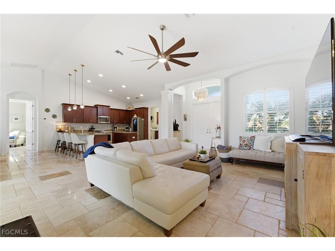 3905 Agualinda Boulevard Cape Coral FL 33914 2026008881 image8
