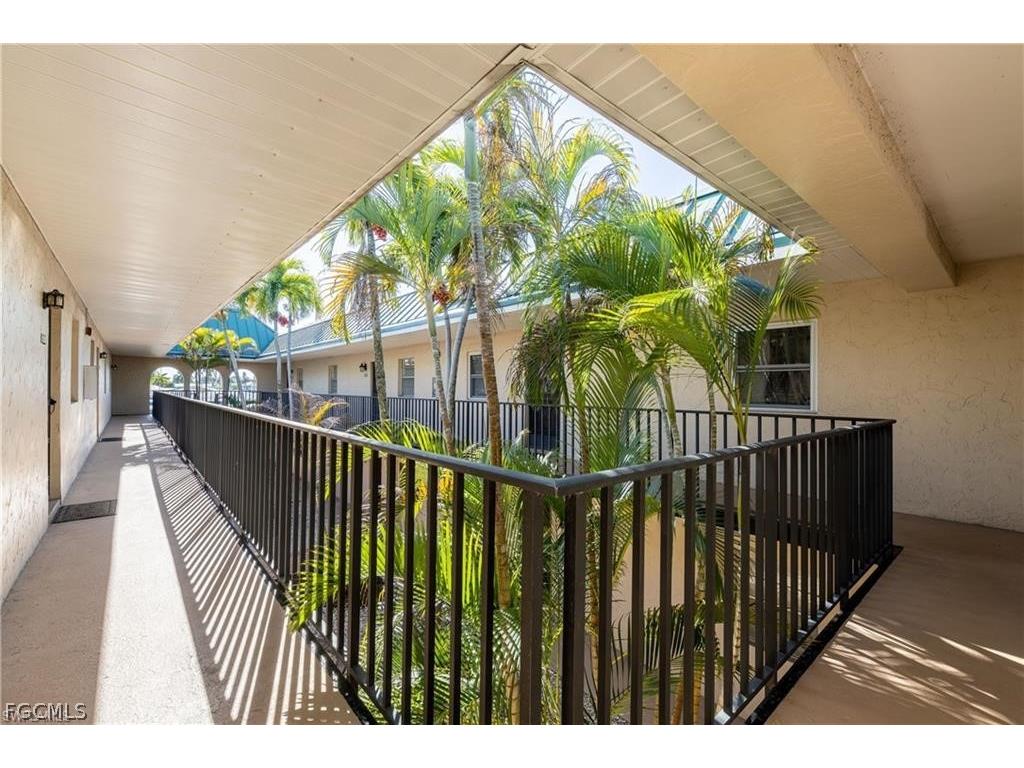 3905 Del Prado Boulevard S #D201 Cape Coral FL 33904 2026013076 image3