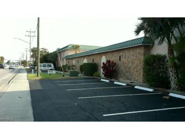 3905 Del Prado Boulevard S #D201 Cape Coral FL 33904 2026013076 image4