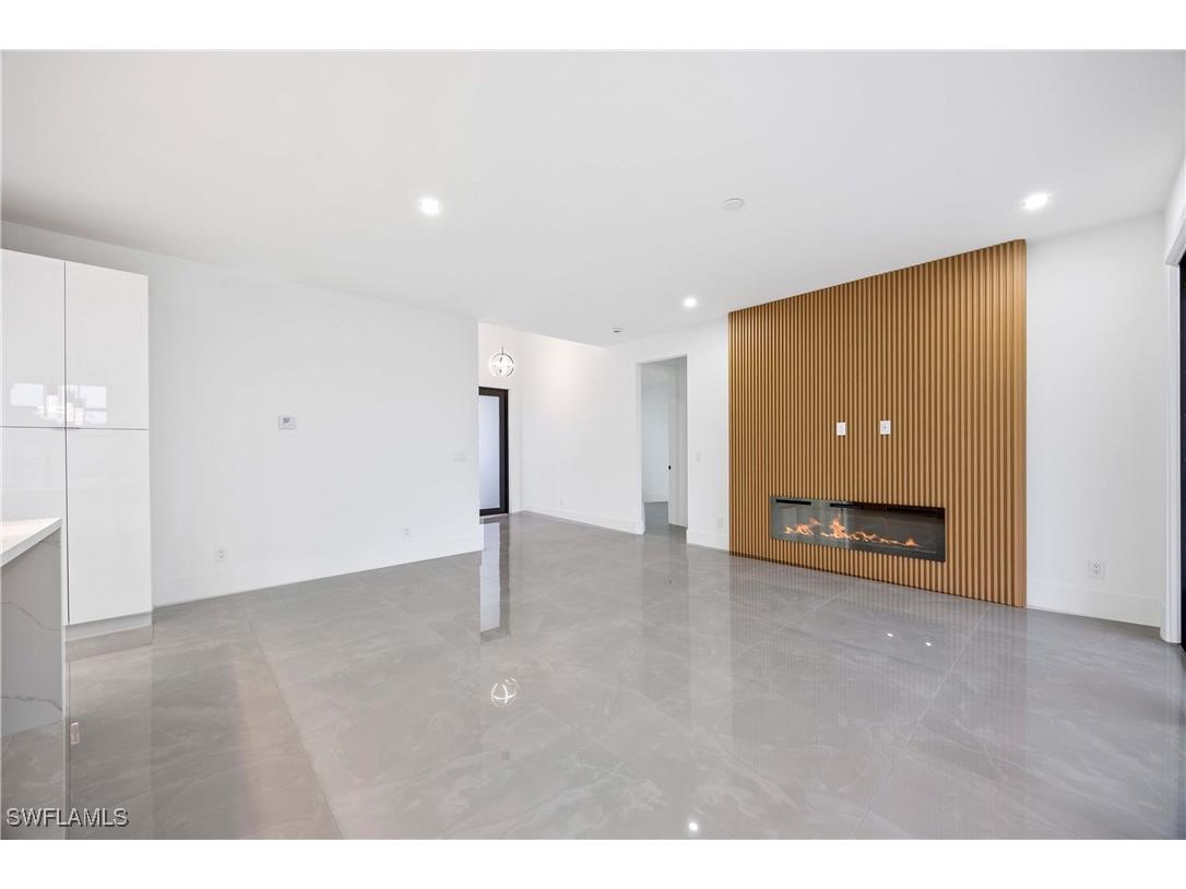 3905 Sunset Road Lehigh Acres FL 33971 225071418 image10