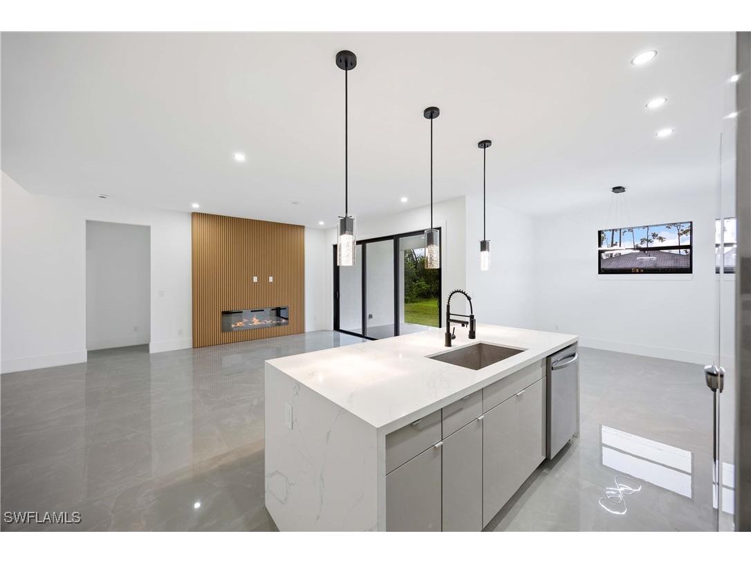 3905 Sunset Road Lehigh Acres FL 33971 225071418 image16