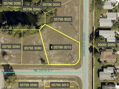 3906 Garden Boulevard Cape Coral FL 33909 223013366 image1