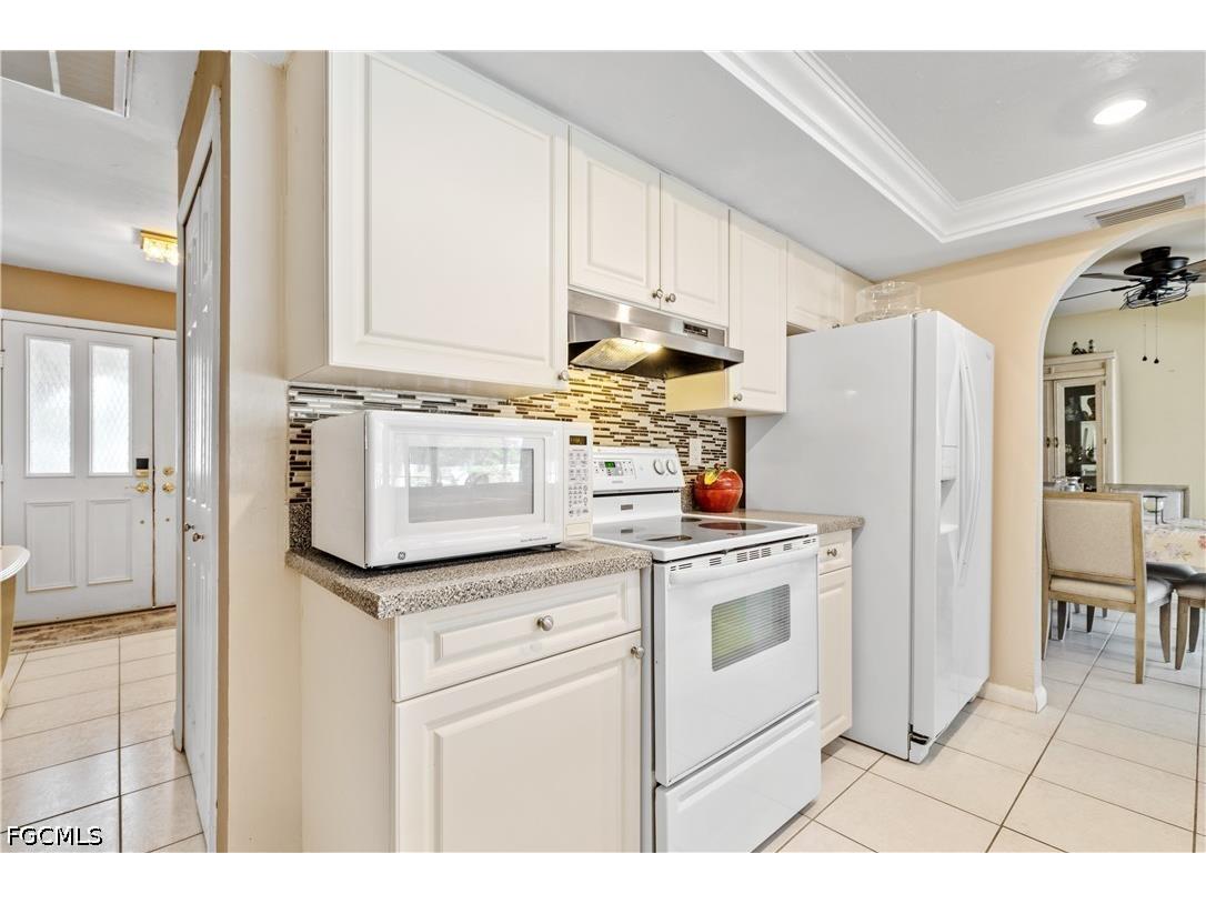 3906 SE 10th Place Cape Coral FL 33904 2026021373 image12