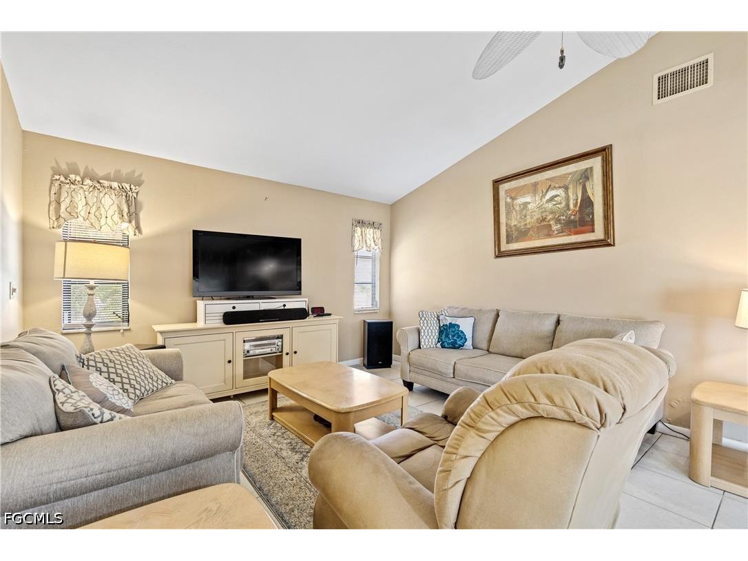 3906 SE 10th Place Cape Coral FL 33904 2026021373 image16