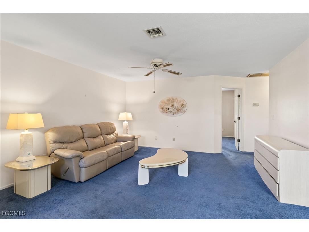 3906 SE 11th Place #601 Cape Coral FL 33904 2025024623 image11