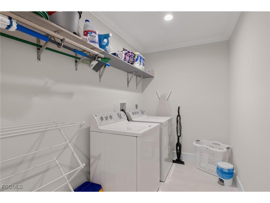 3906 SE 20th Place Cape Coral FL 33904 2025014679 image16